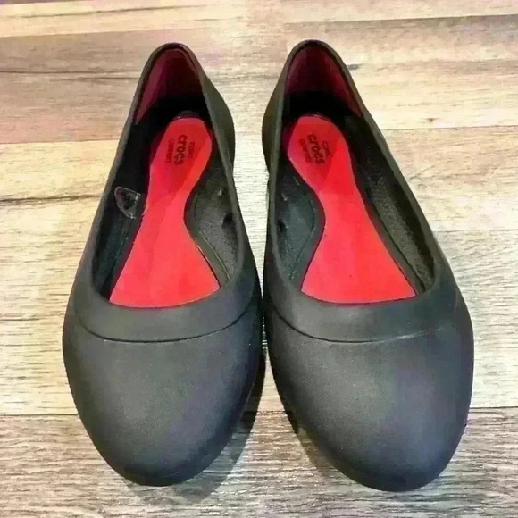 GUC Crocs Lina Black kids Ballet Style Flat Shoes Size 4 - Picture 3 of 5